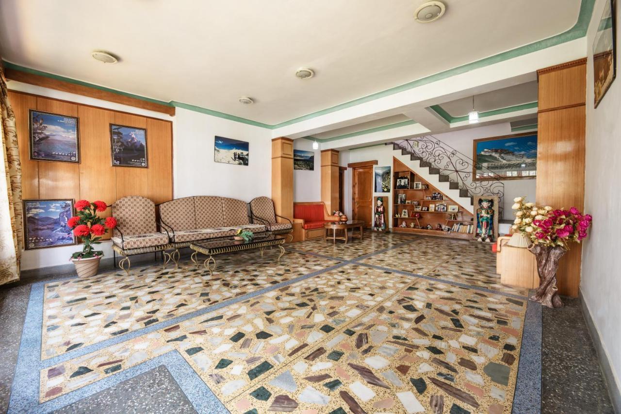 Hotel Asia Лех Екстер'єр фото