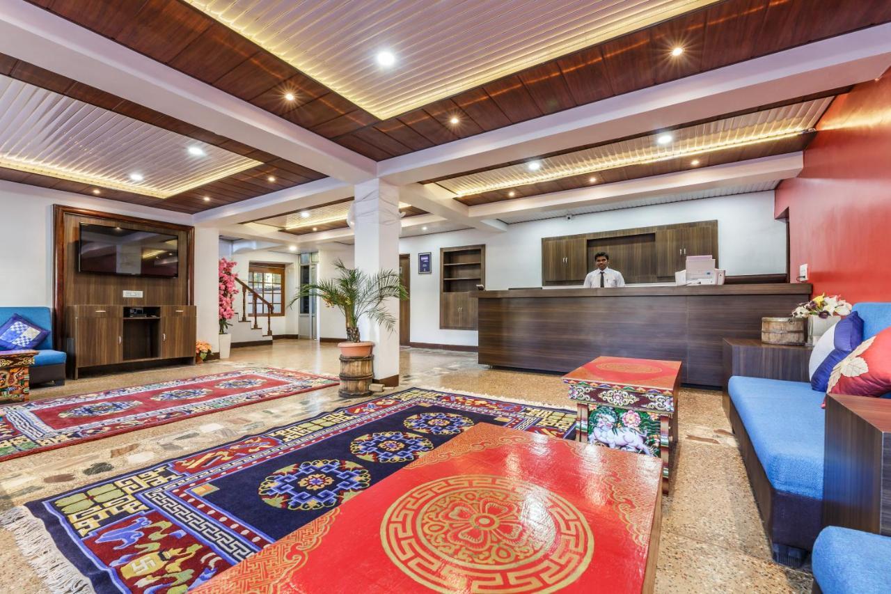 Hotel Asia Лех Екстер'єр фото